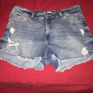 Shorts (includes gift)